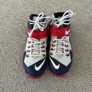 Nike Size 11 Zoom LeBron Soldier 8 2014 Red White Blue America Sneaker